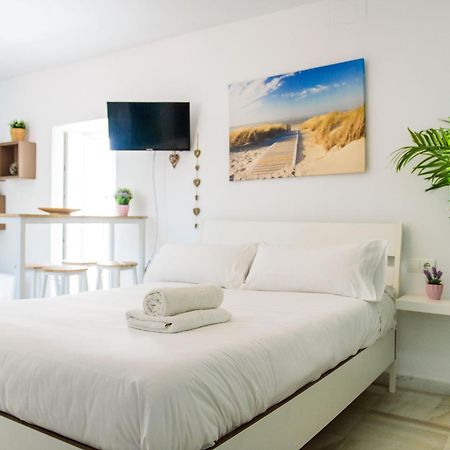 Livingtarifa Apartamento Bianco Esterno foto